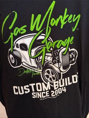 🆓🆓🆓Free🆓🆓🆓Gas Monkey Garage 'Custom Built' Graphic Tee - Black & Neon Green-3XL